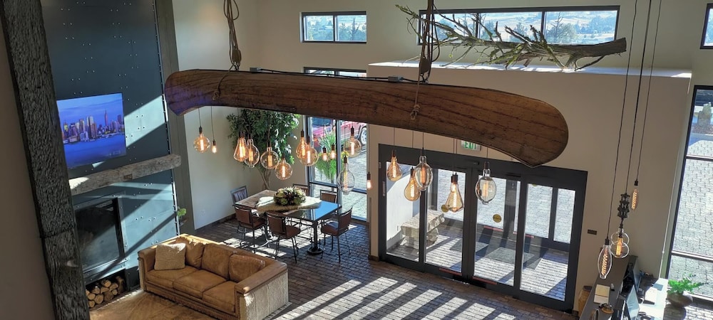 The Bunk House at Cross Keys 2/24
