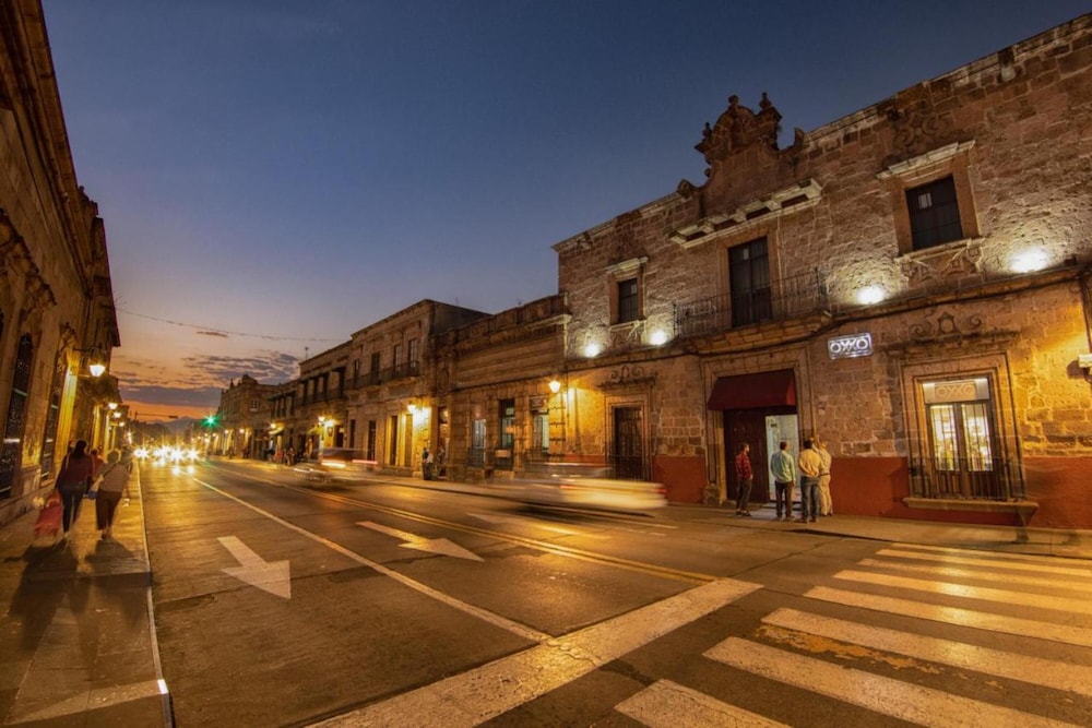 OYO Hostal Mich Morelia 30/33