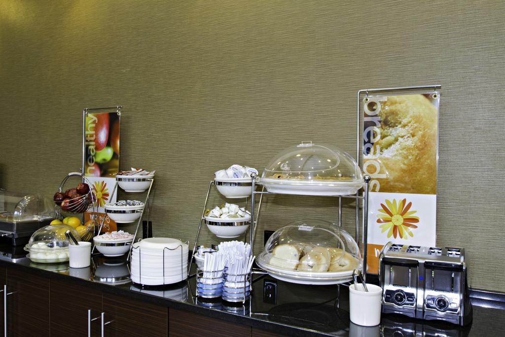 Sleep Inn & Suites Downtown Inner Harbor 12/30