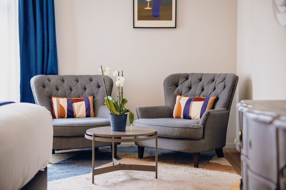Hostellerie Cedre and Spa Beaune 35/55