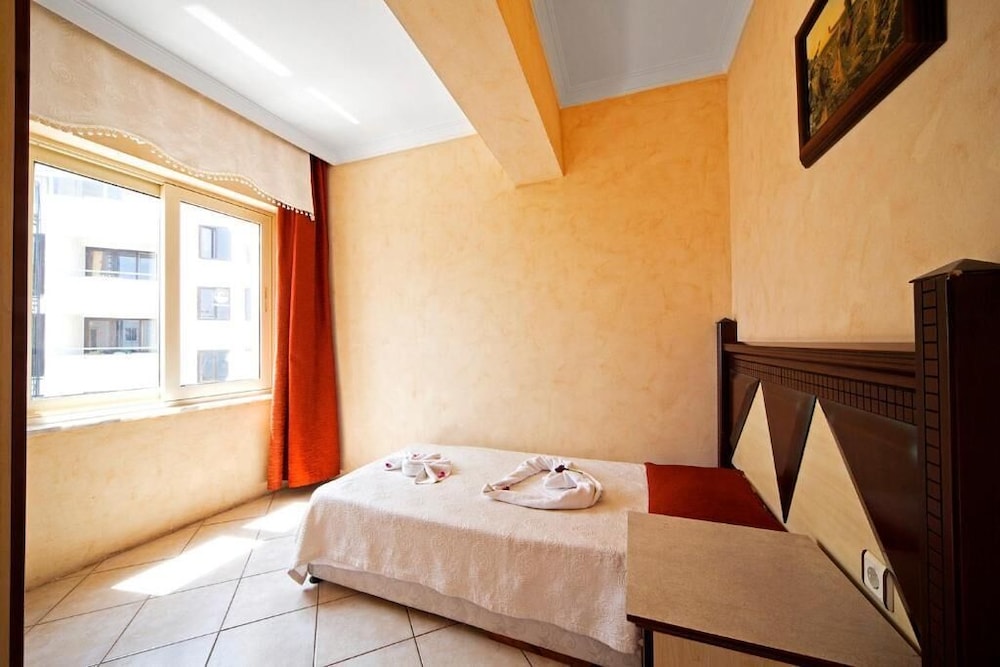 Selen 1 Hotel 7/26