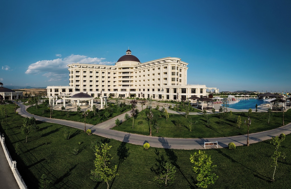 Shamakhi Palace Sharadil Hotel in SAMAXI