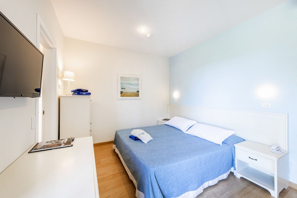 Andreaneri Hotel 22/63