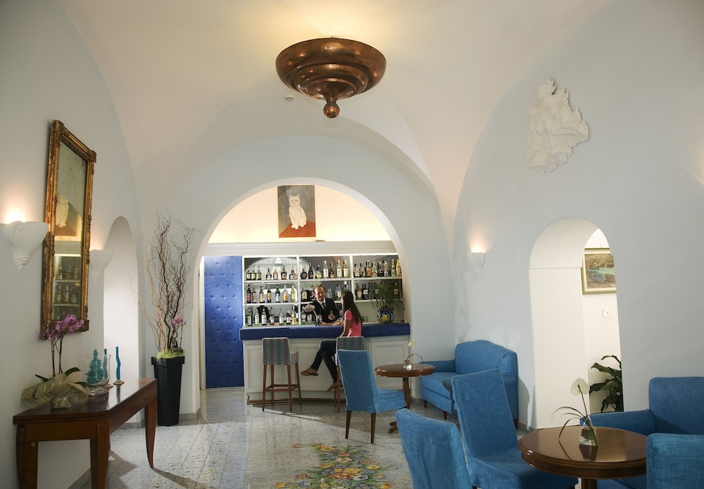 Hotel Gatto Bianco 33/46