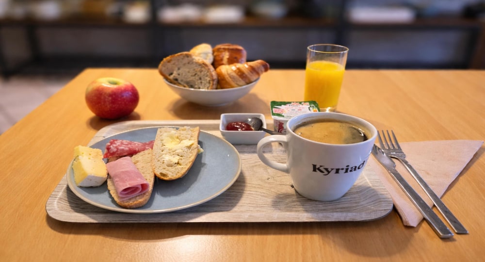 Kyriad Montpellier Centre - Antigone 45/70