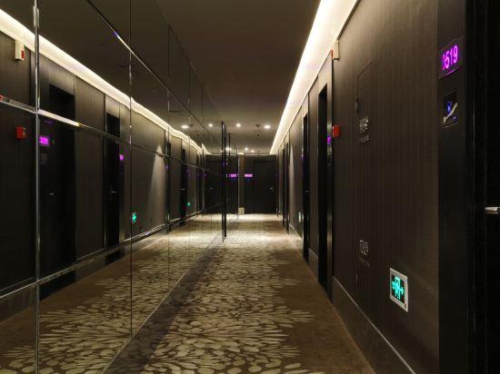 6698 Crystal Hotel (Hangzhou Sijiqing) 46/53