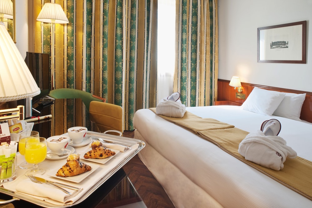 Shg Hotel Catullo 17/35