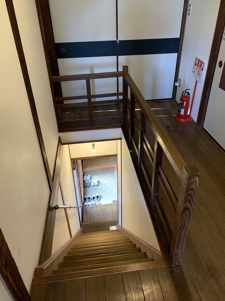 Onomichi Guest House Miharashi-Tei - Hostel 52/72