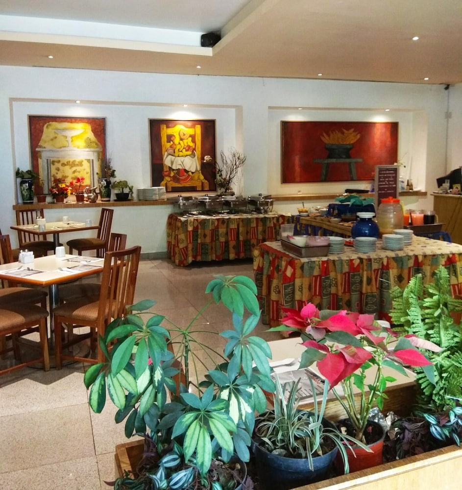 HOTEL SEVILLA 36/52