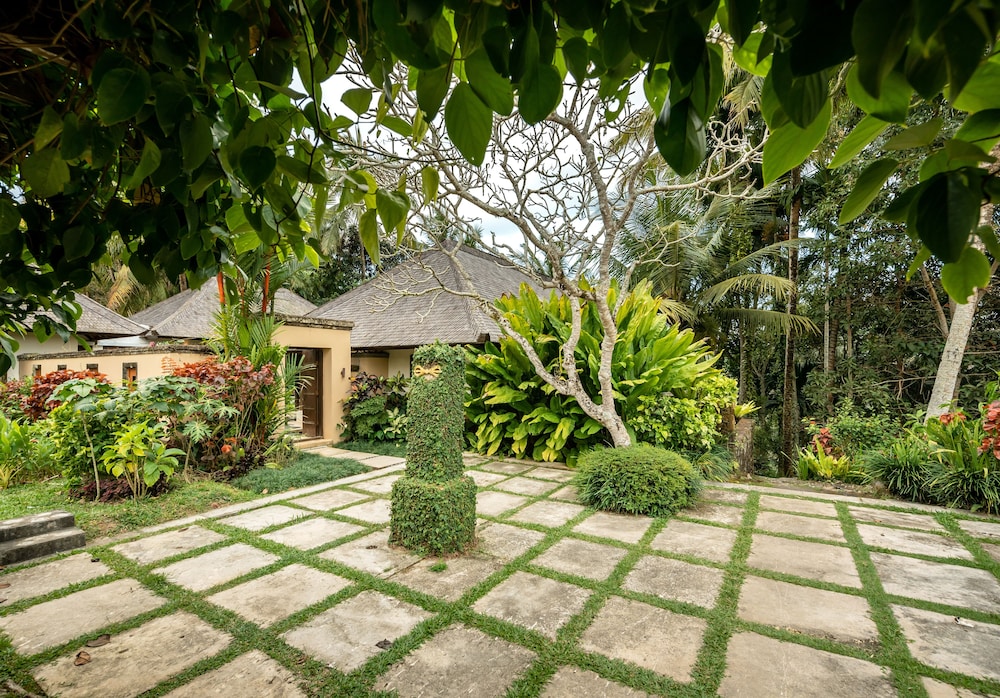 Villa Vajra 20/27