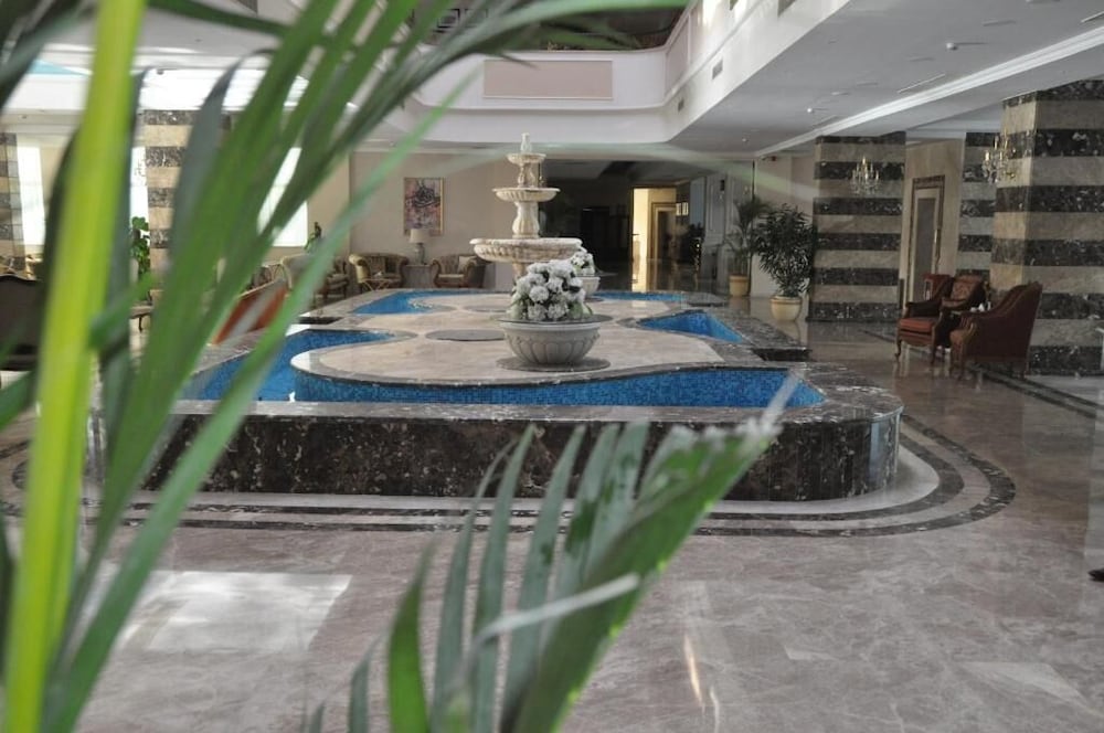Guard Hotel 36/50