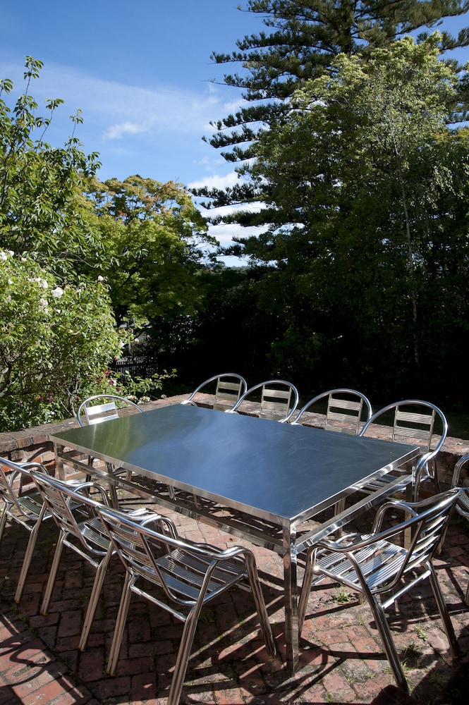 Lowena Cafe and Accommodation 23/41