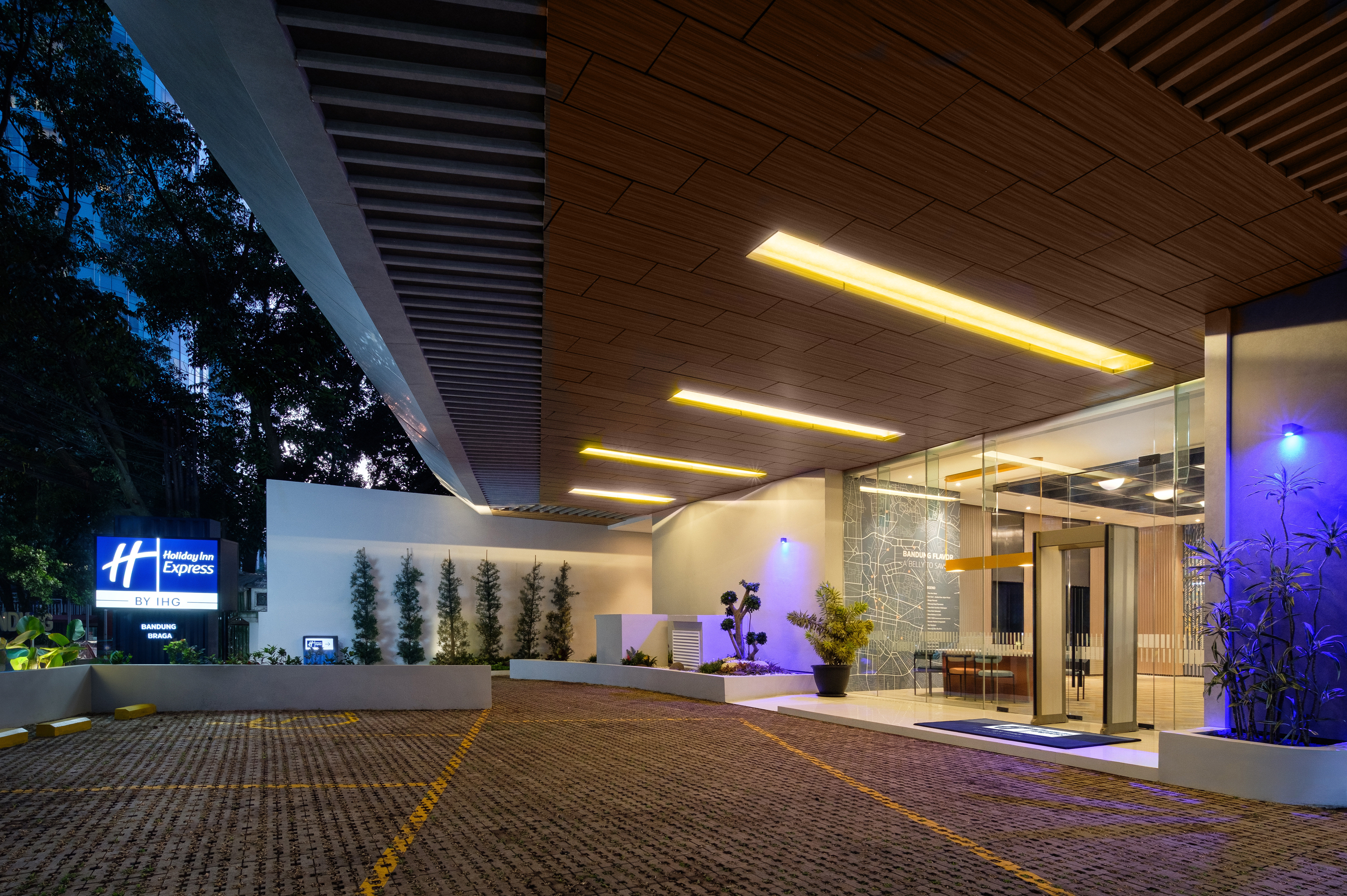 Holiday Inn Express Bandung Braga 10/46