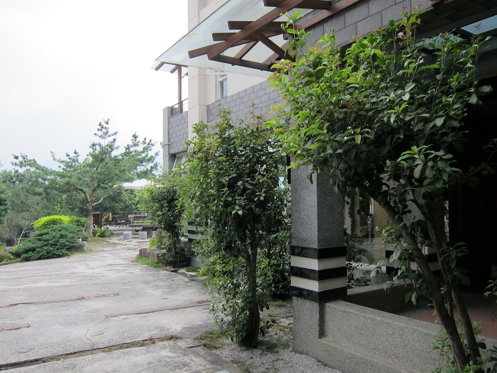 Zen and Pine Resort 55/63