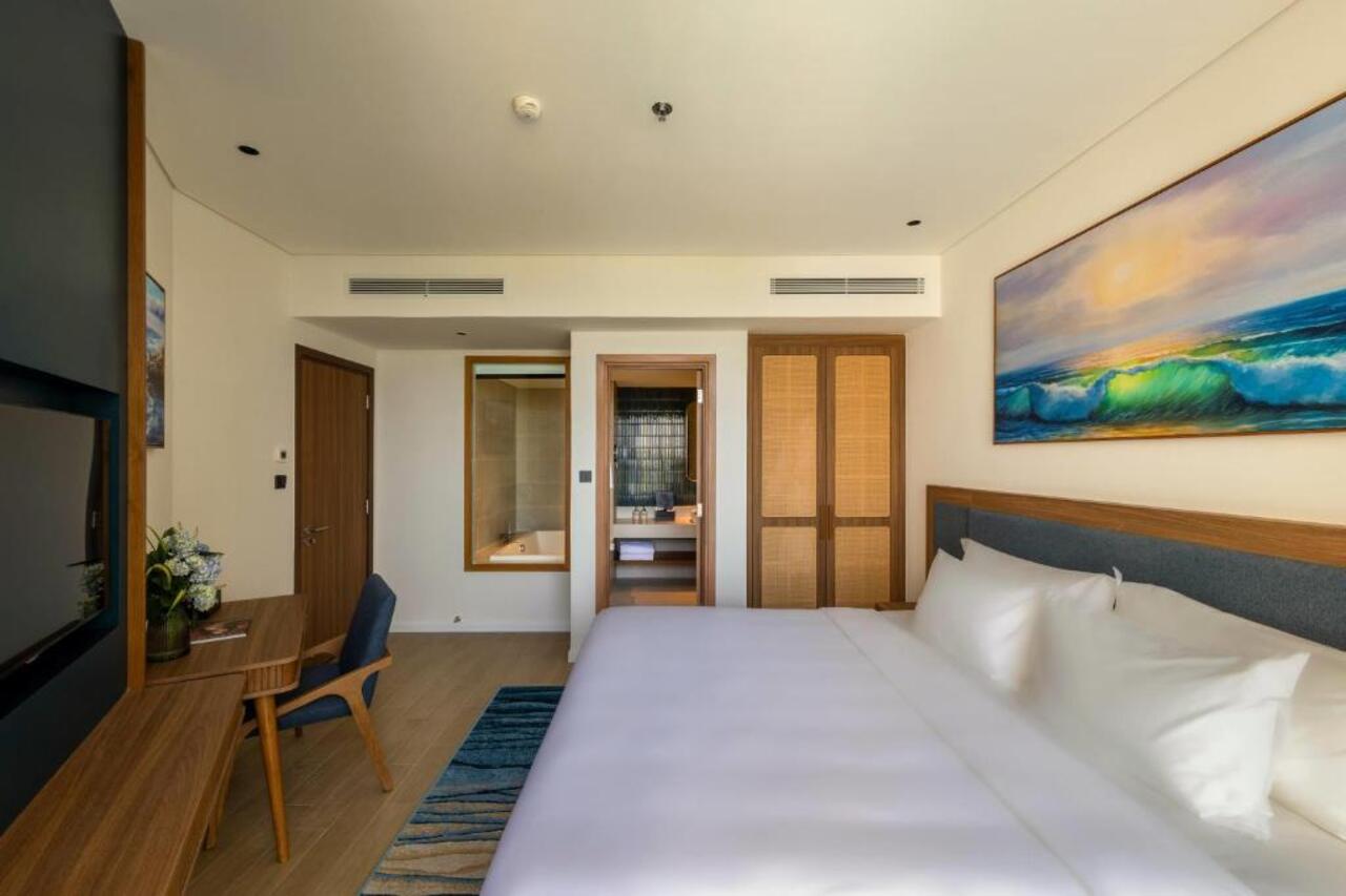 Vienna House by Wyndham Charm Long Hai 5/21