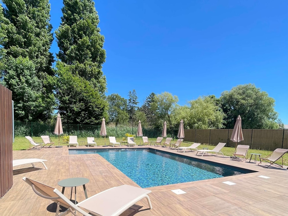 Ibis Styles Contres Cheverny 41/46