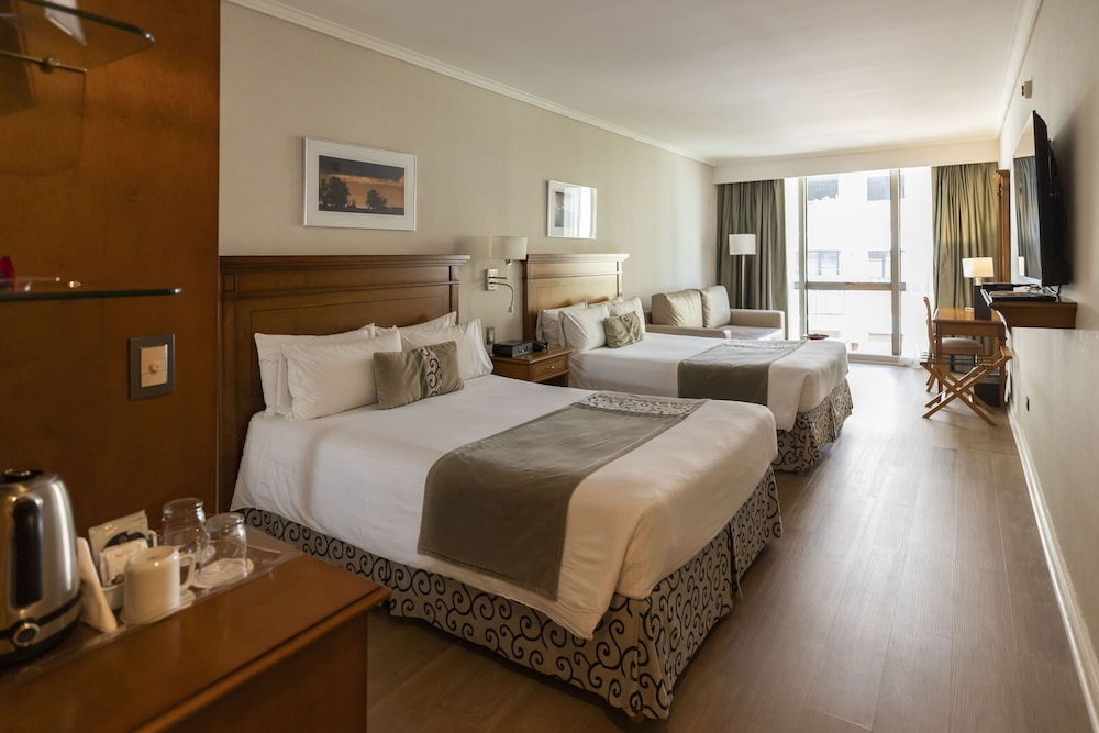 غرفة ديلوكس بسريرين مزدوجين بحوض جاكوزي، Blank Hotel Recoleta 2/8