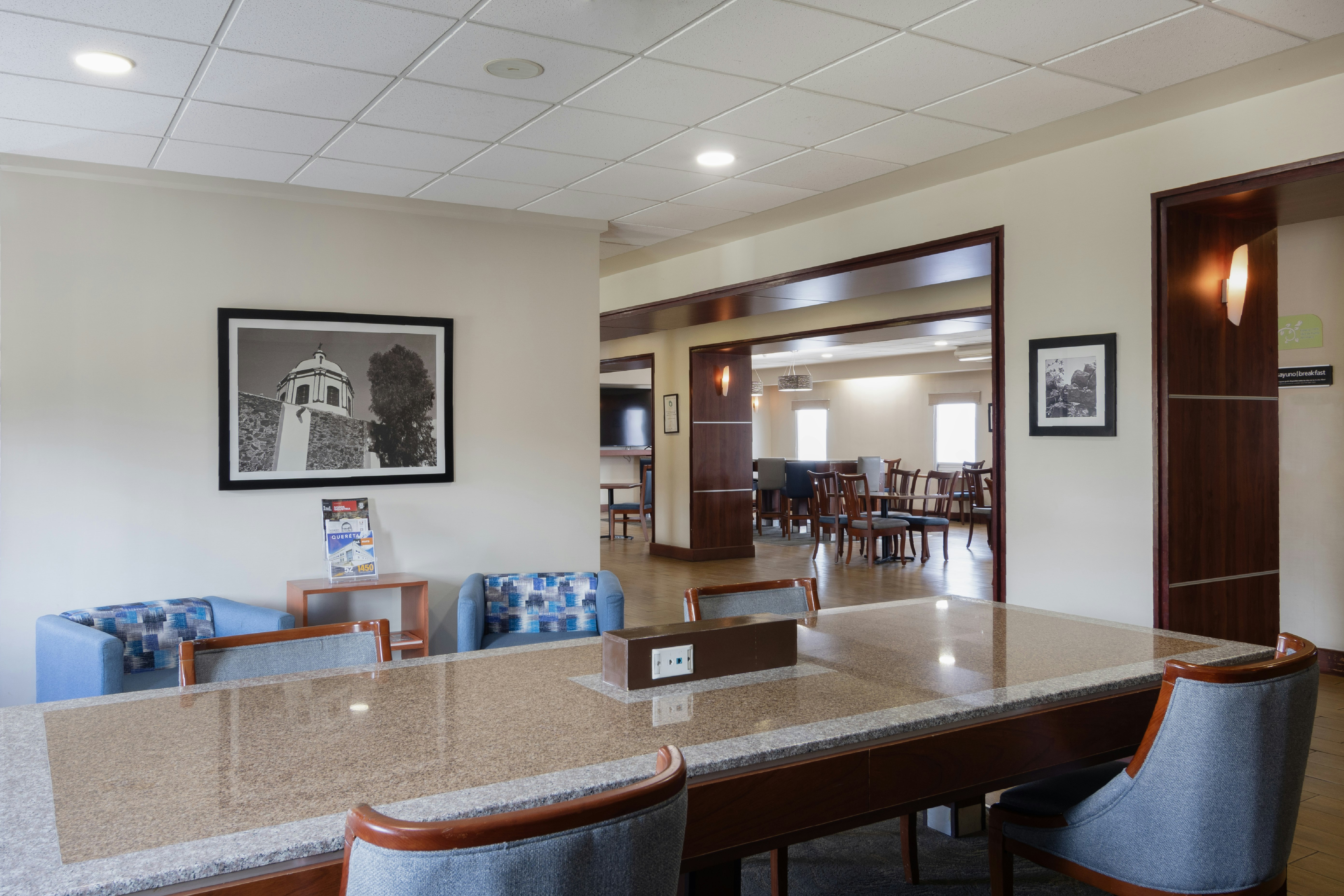 Hampton Inn by Hilton San Juan Del Rio 53/59