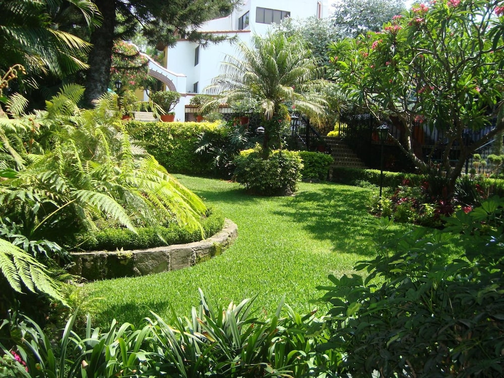 Hotel Vista Hermosa 60/66