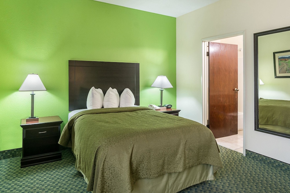 Quality Inn & Suites Harvey - Chicago Southland 11/34