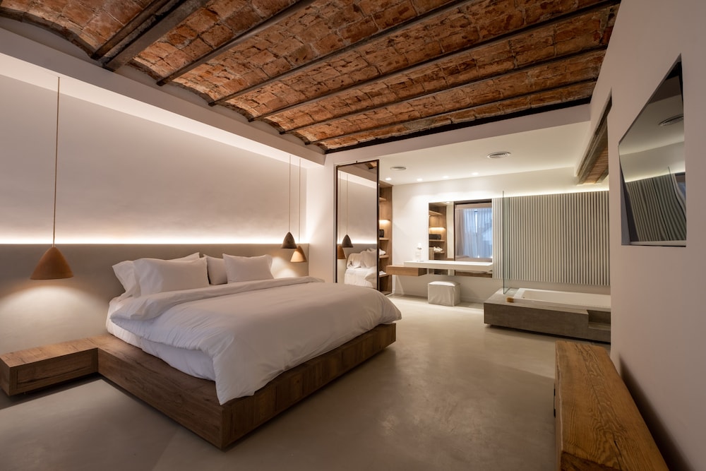 Azur, Suite, King Bed