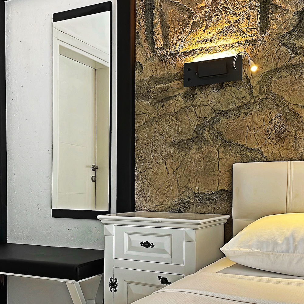 Yalim Hotel 37/38