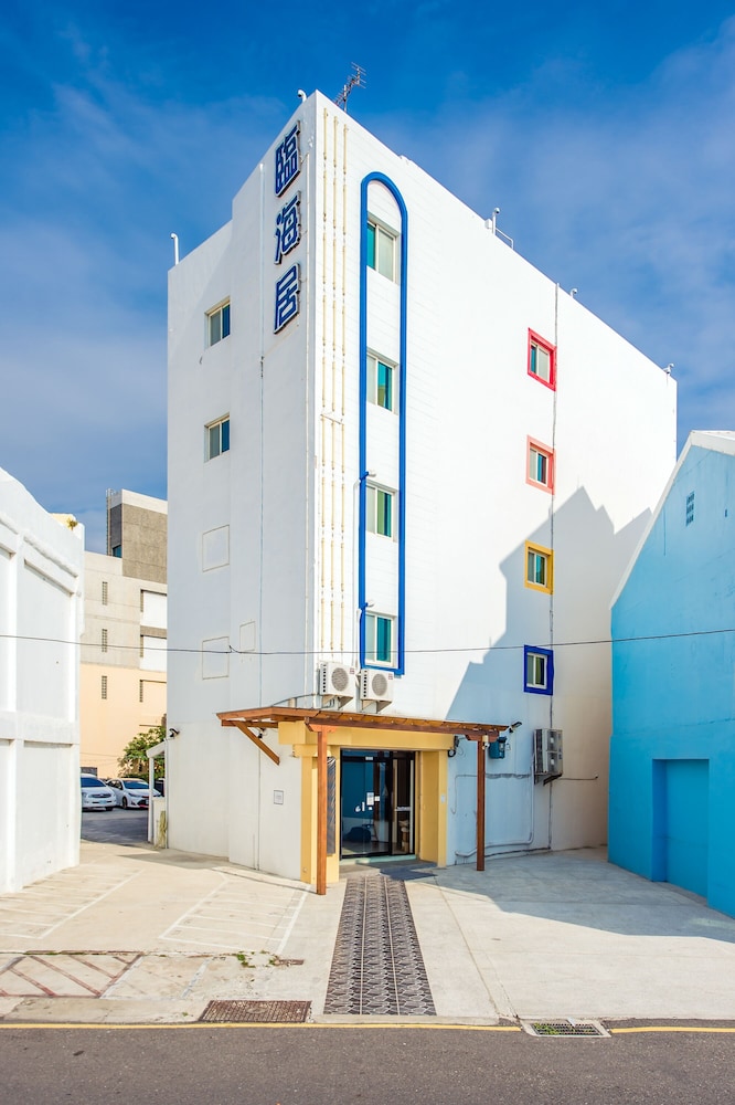 Sea Residences 2/54