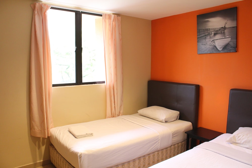 33 Hotel Cheras 8/49
