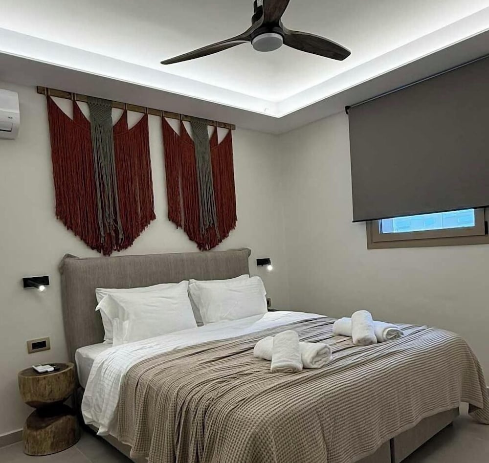 DELUXE, SUITE, GARDEN VIEW, OUTDOOR JETTED TUB