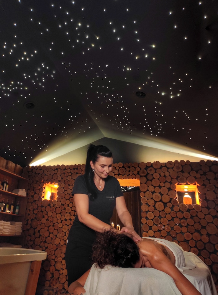 TOP CountryLine Heide Spa Hotel 42/68