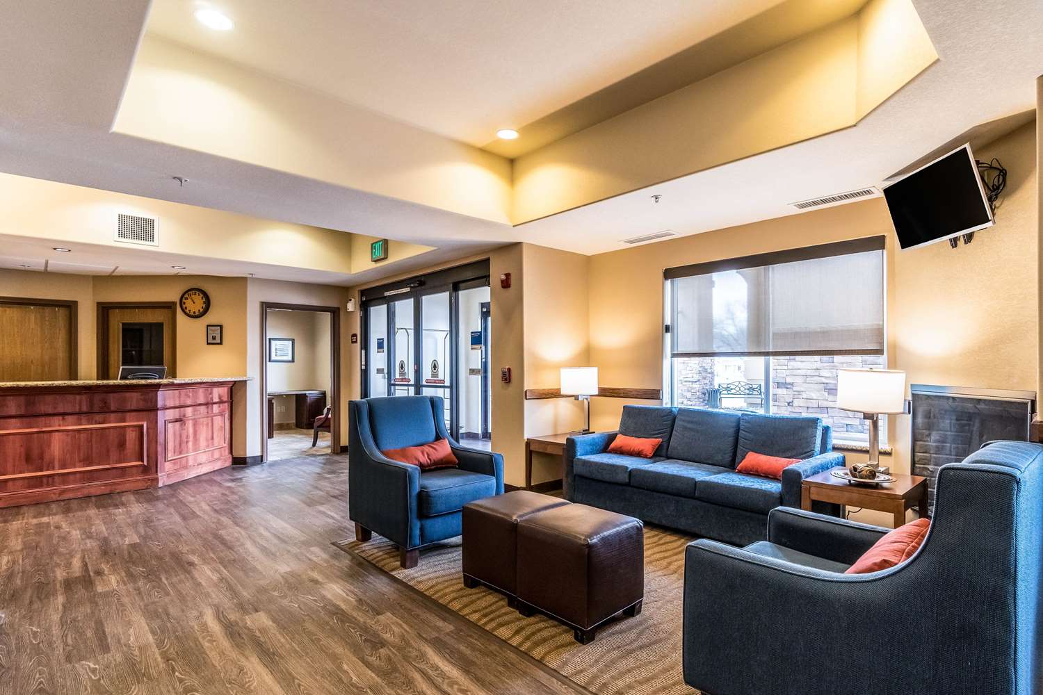 Comfort Inn and Suites Rifle 32/49
