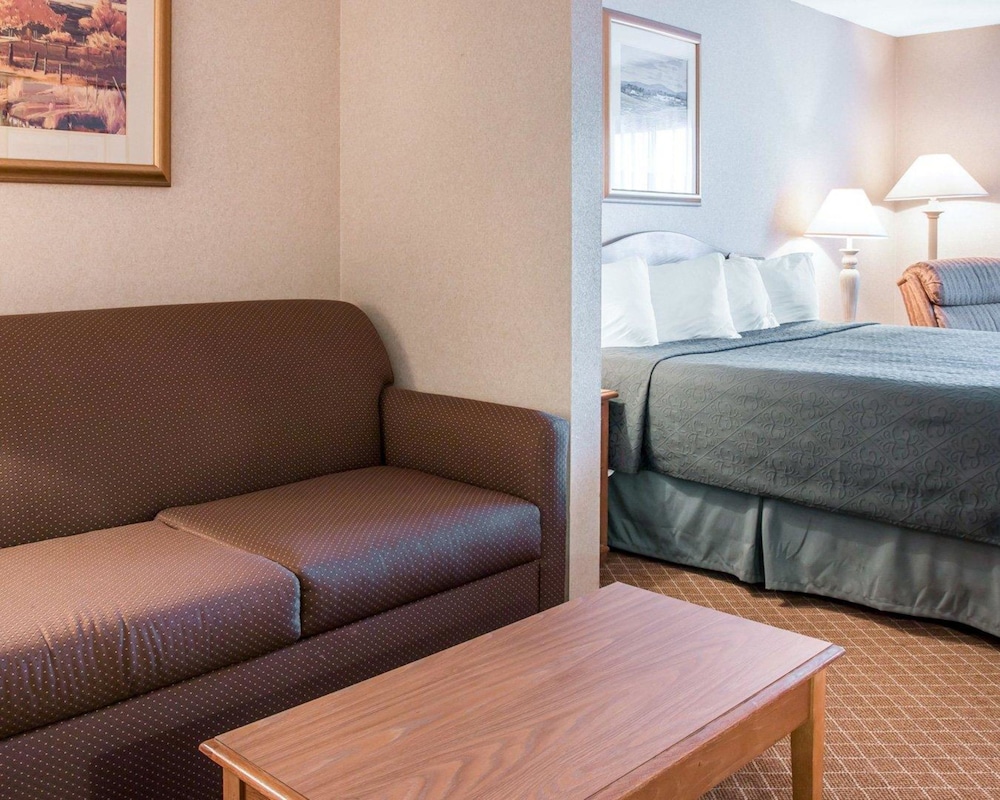 Quality Inn & Suites Monroe 28/48