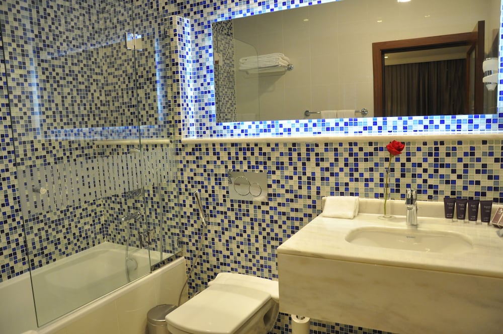 Dana Beach Resort Al Khobar 50/50