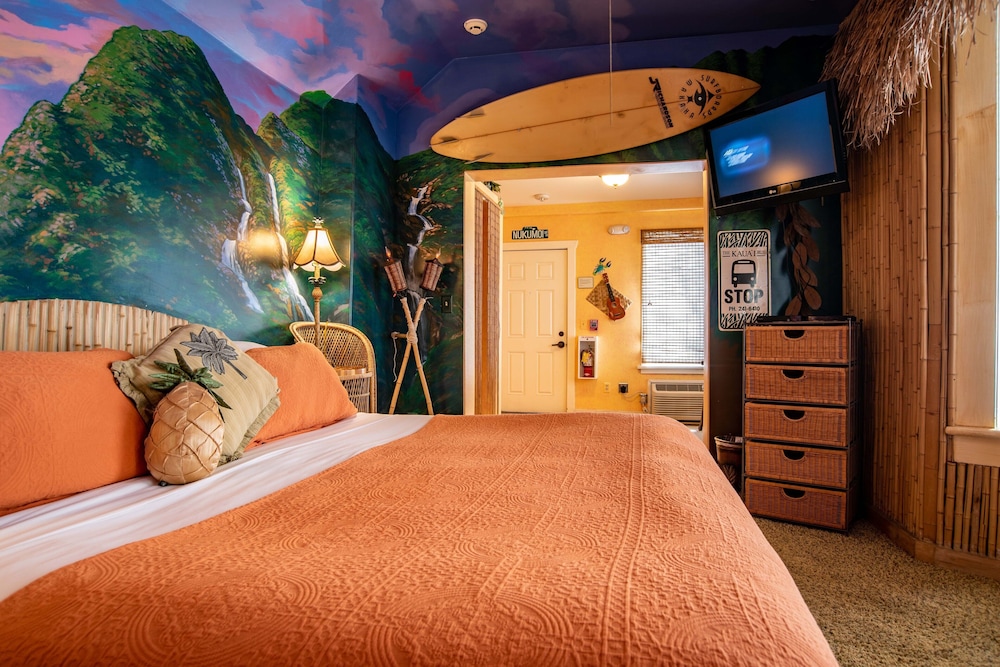 Paradise, King Bed