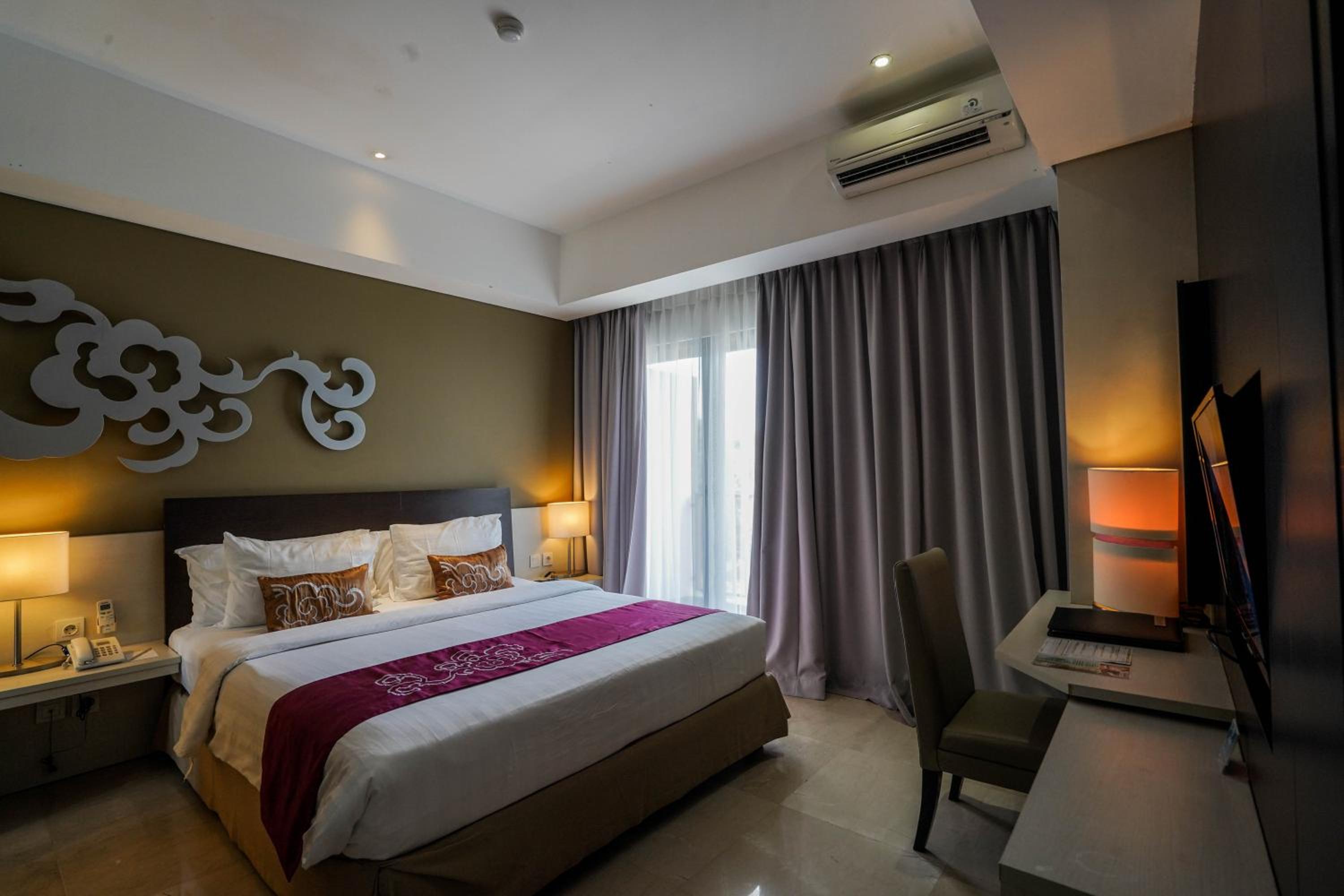 Soll Marina Hotel And Conference Center Bangka 20/47