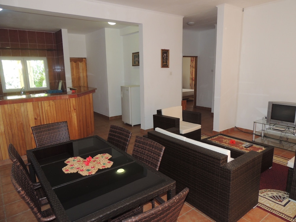 Reef Holiday Apartments Hotel Mahe Island 37/60