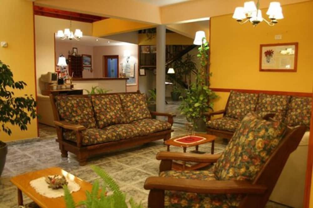 Kelta Hotel 5/21