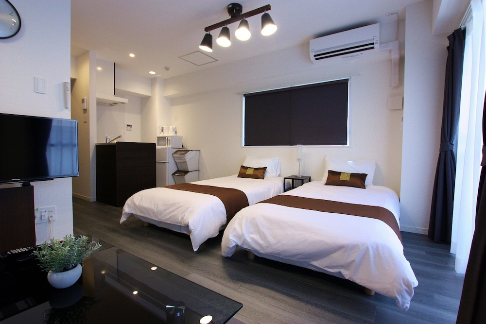 Forest Inn Tenjin Minami 26/60