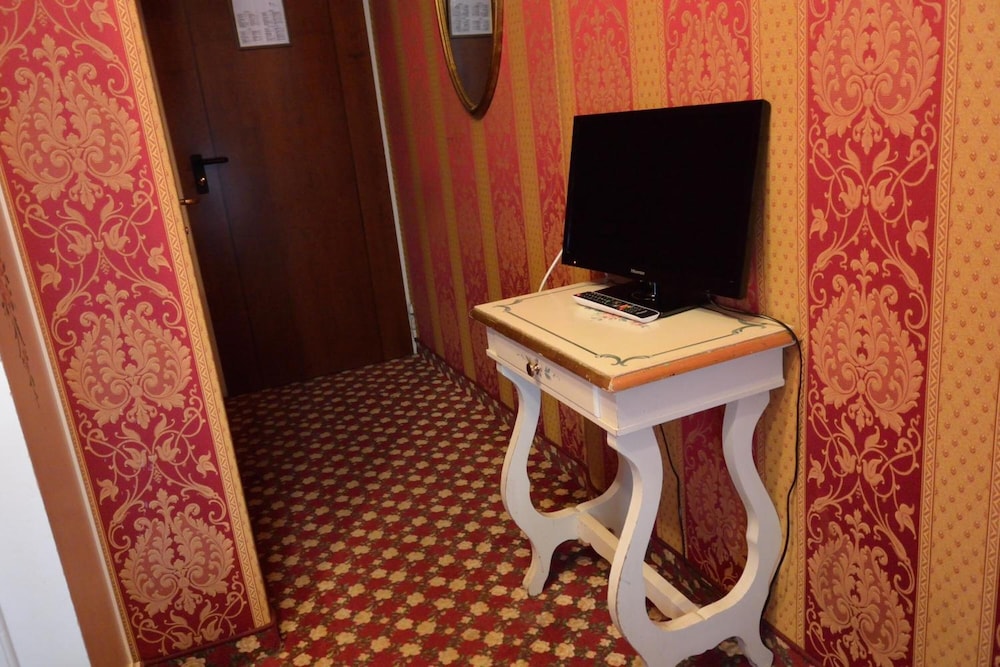 Belle Arti Hotel 30/37