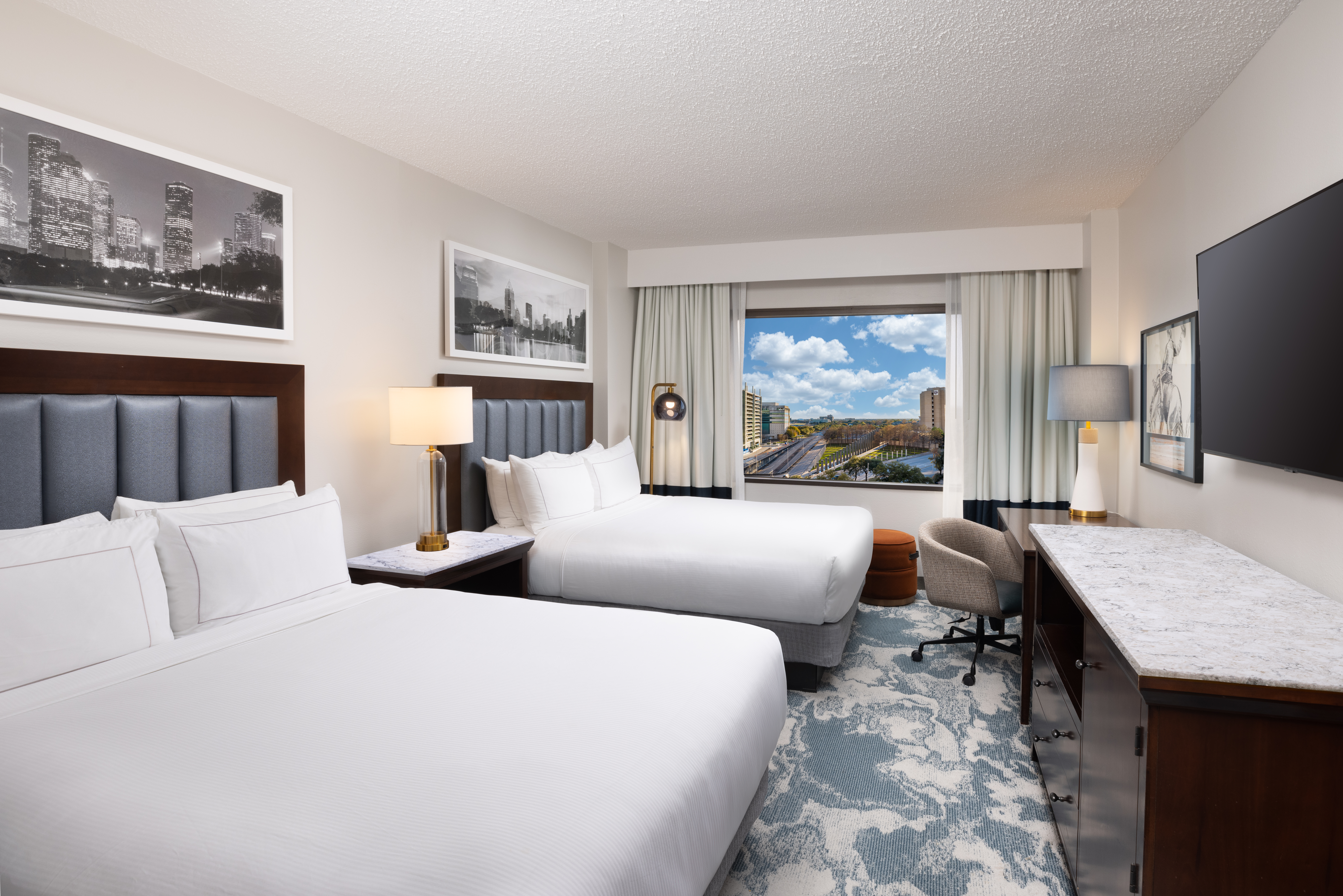 GUEST ROOM, 2 QUEEN BEDS