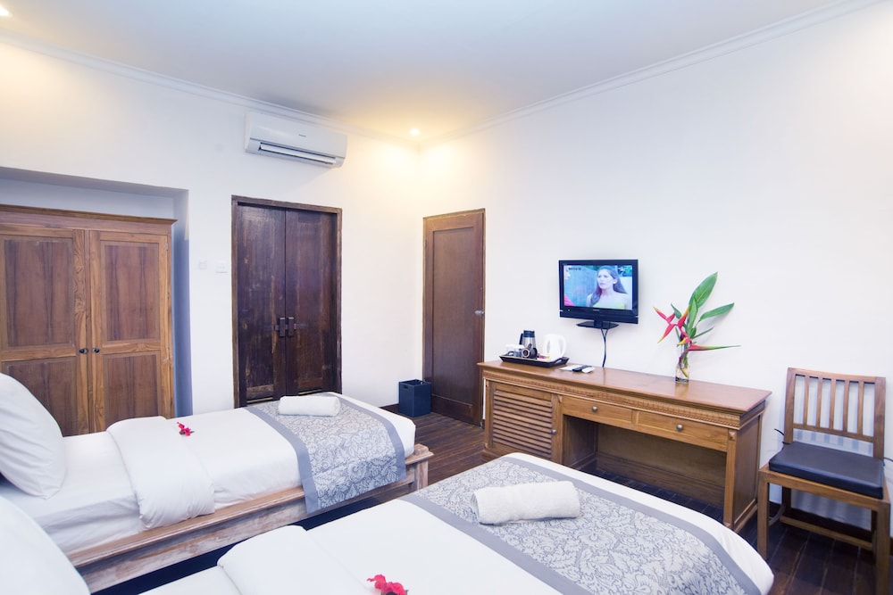 Royal Regantris Villa Karang 28/65