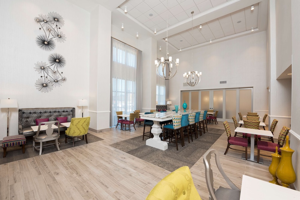 Hampton Inn Suites By Hilton Chicago Schaumburg Il 9/50