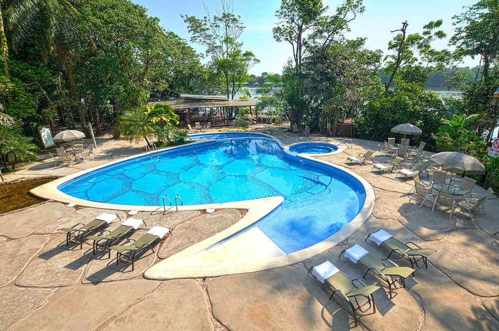 PACHIRA LODGE 3/65