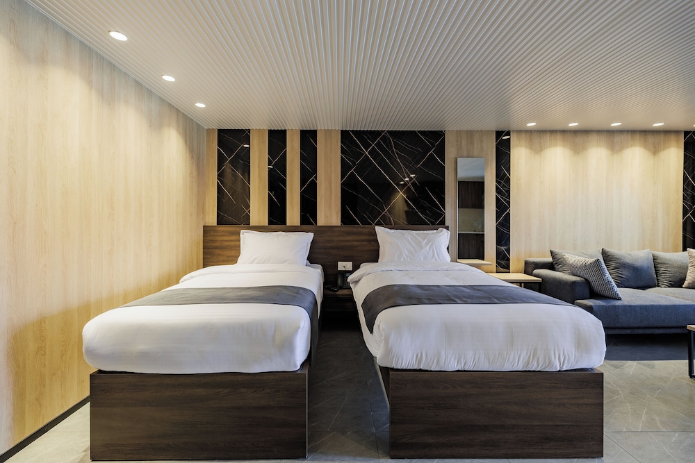 Middle Beach Hotel 18/49
