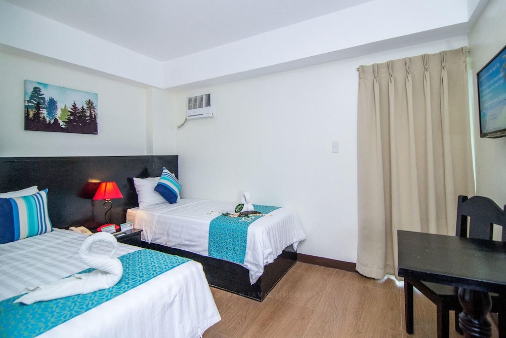 Deluxe Room with 2 Single Beds