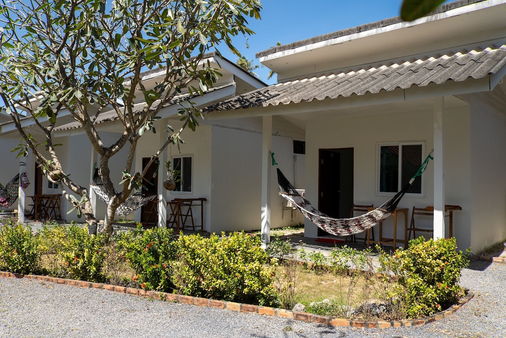 Isara Lanta Resort photo3