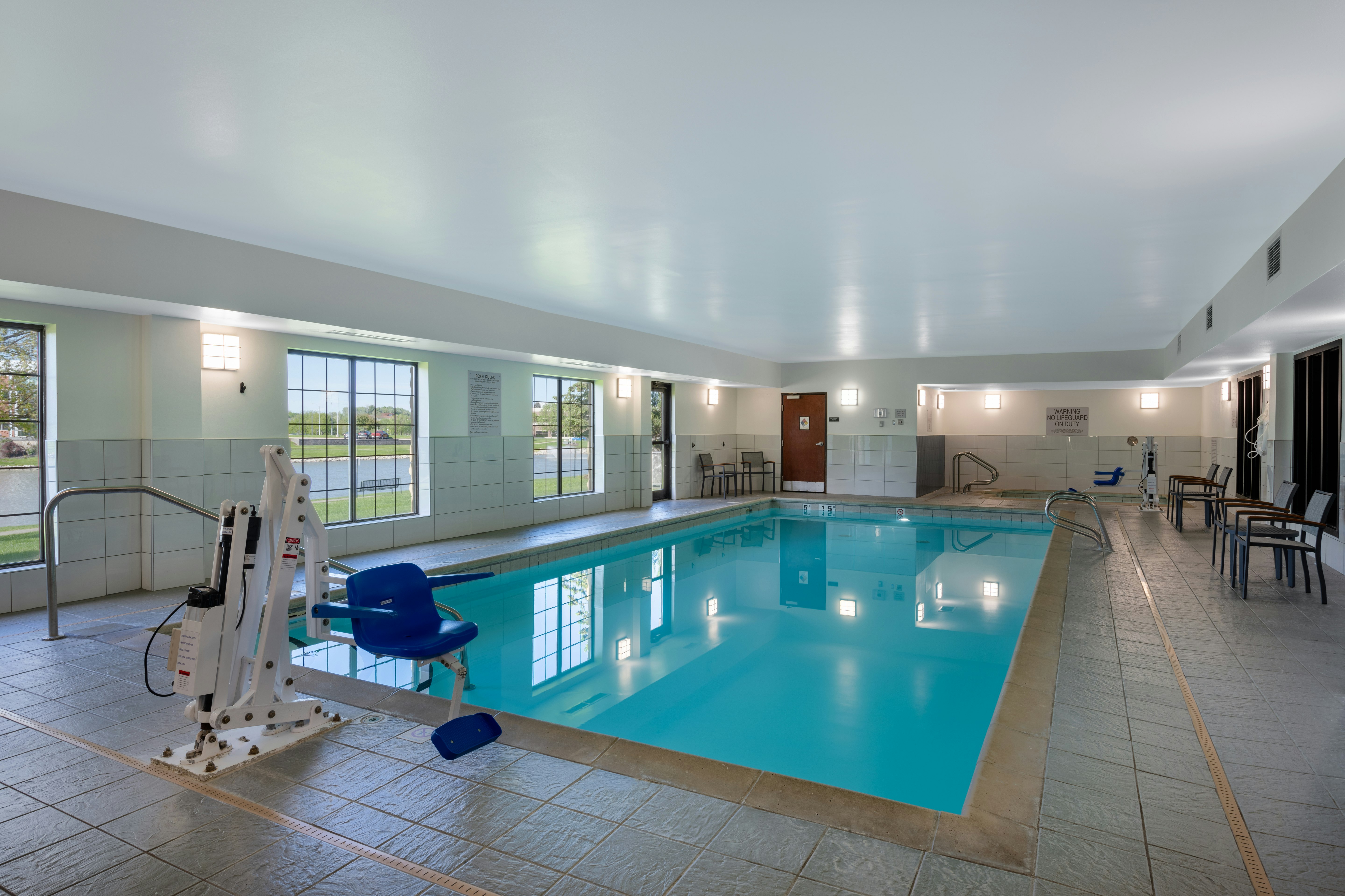 Staybridge Suites West Des Moines 40/76
