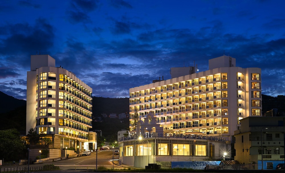 CT Green Bay Hot-Spring Hotel 1/49