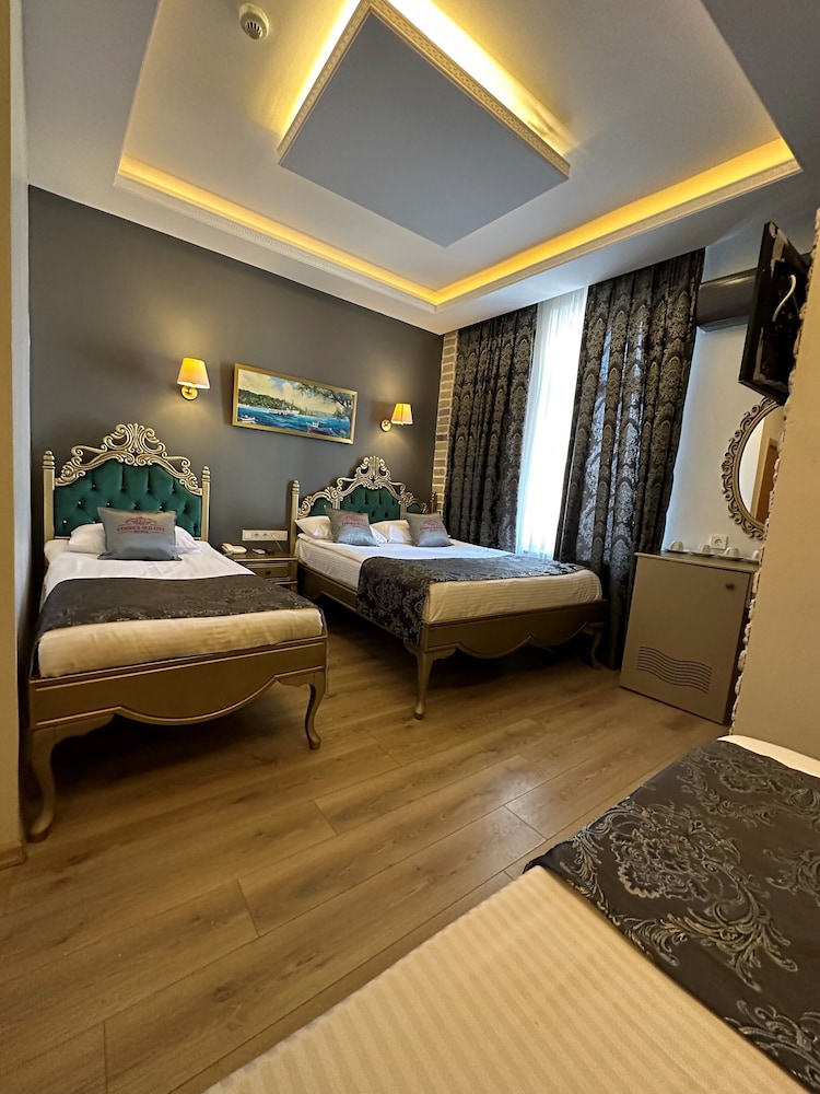 Ethnica Old City Hotel 37/61