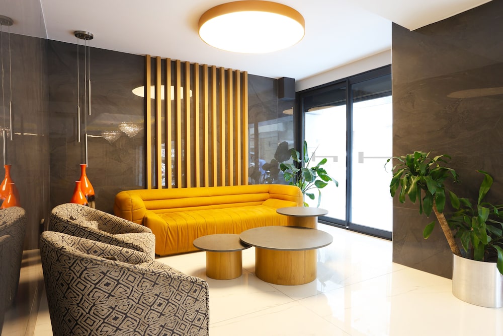 Riva Hotel Alsancak 32/47